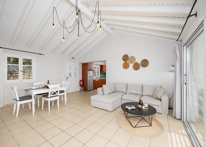 Villa Bougainvillea