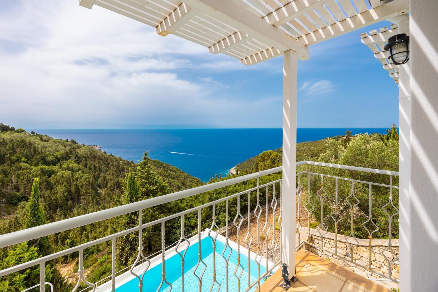 Villa Bougainvillea *